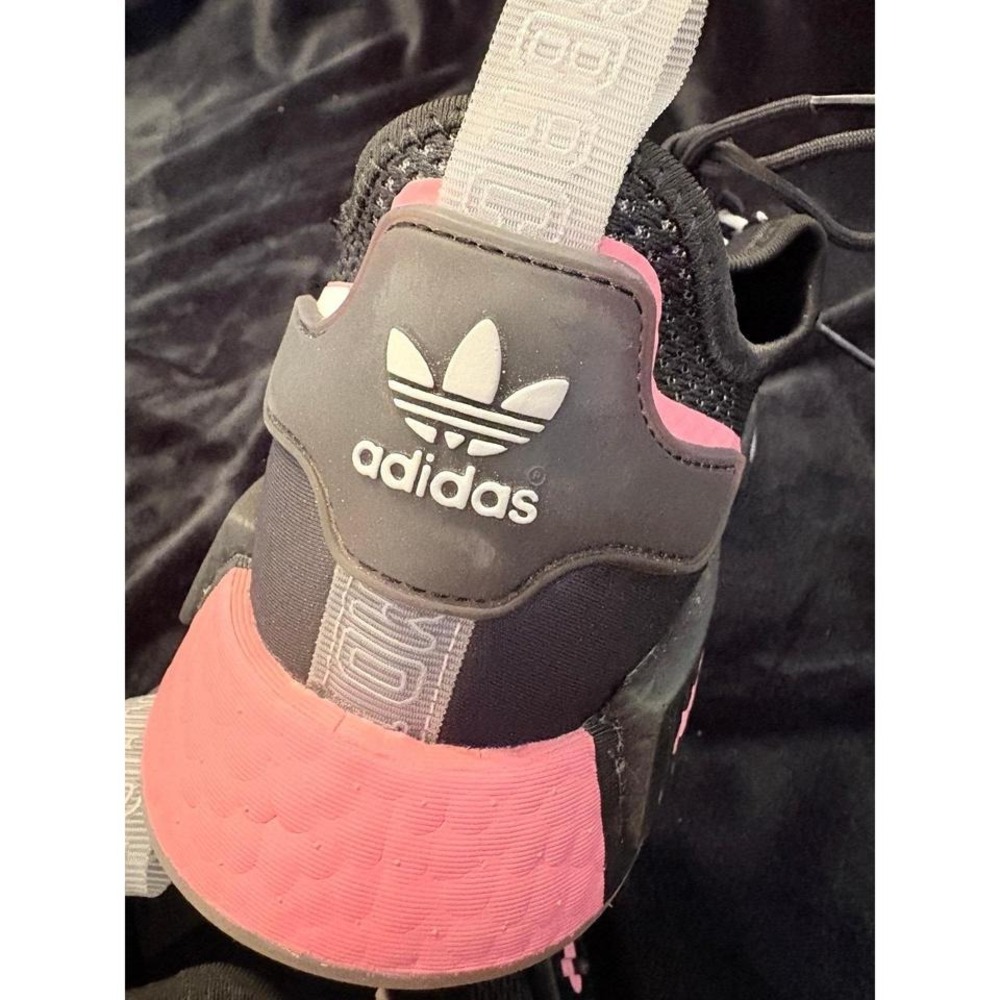 Adidas NMD V3 Core Black Beam Pink Womens Sneakers GZ4515 - Picture 8 of 8